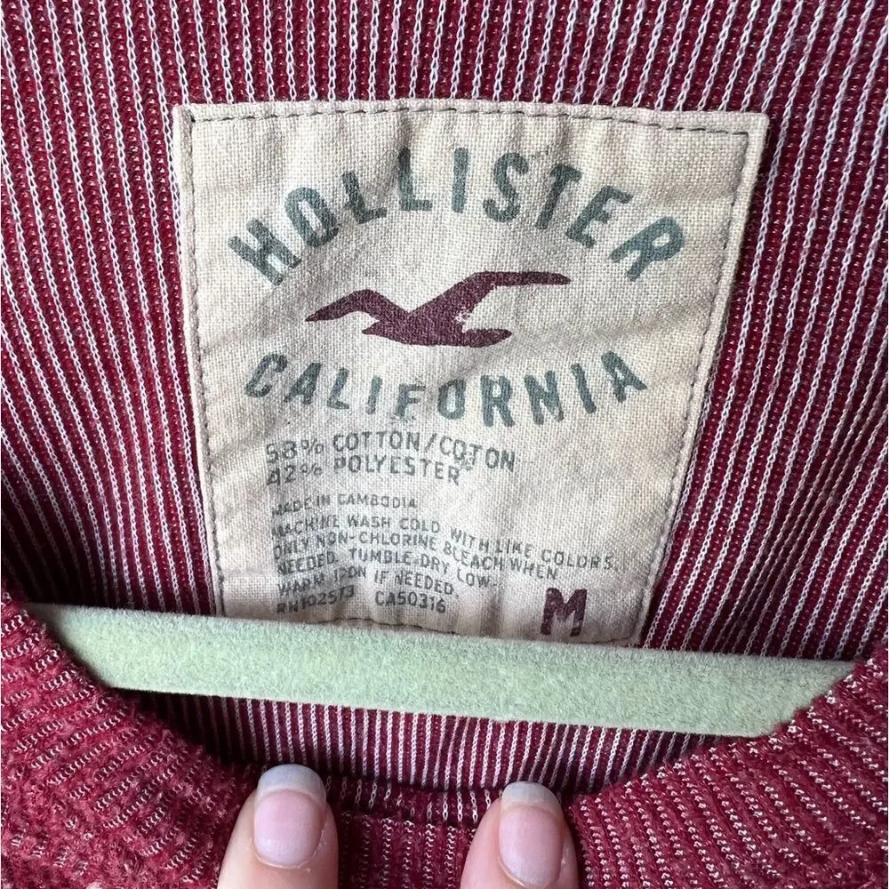 Hollister red crewneck sweater size medium long sleeve